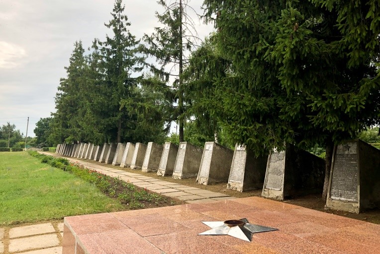 Меморіальний комплекс „Україна – визволителям”2