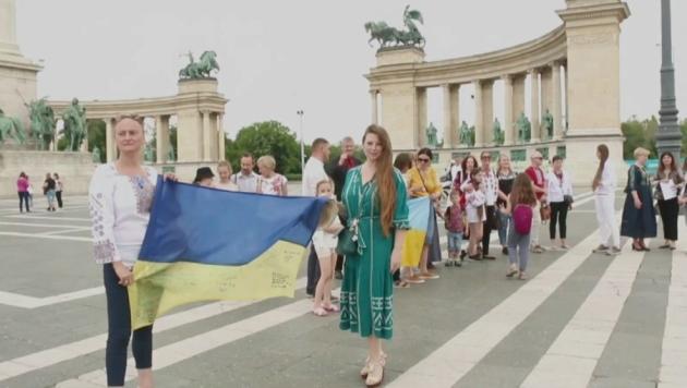 В Угорщині створили відео до 25-річчя Конституції України